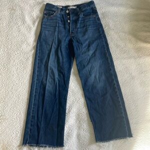 Levis Ribcage Straight Ankle